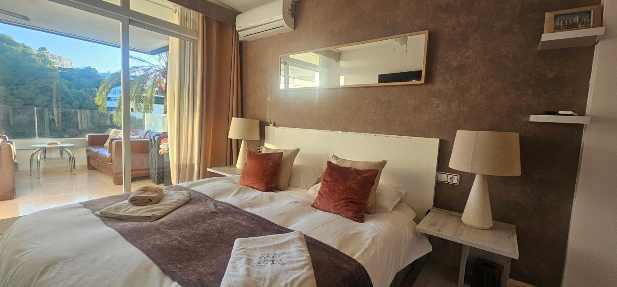 Apartment Next To The Beach ปอร์ตัลส์โนส ภายนอก รูปภาพ