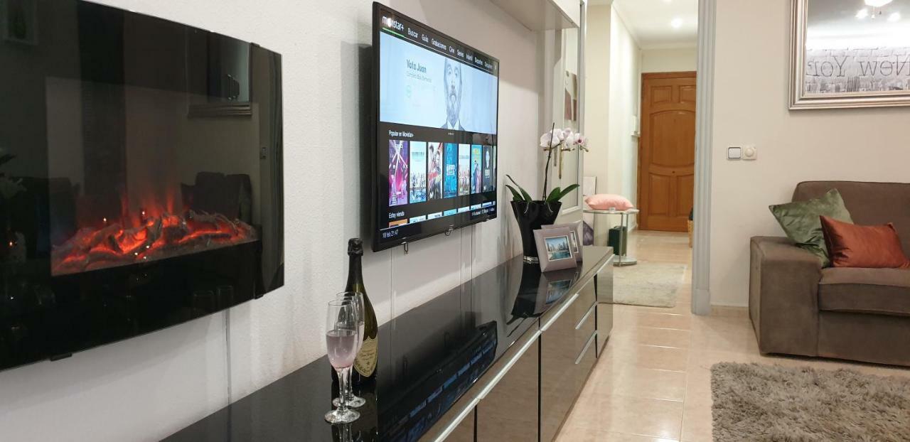 Apartment Next To The Beach ปอร์ตัลส์โนส ภายนอก รูปภาพ