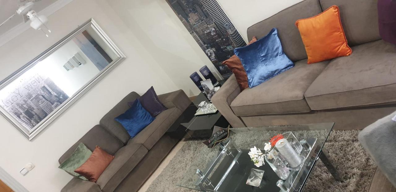 Apartment Next To The Beach ปอร์ตัลส์โนส ภายนอก รูปภาพ