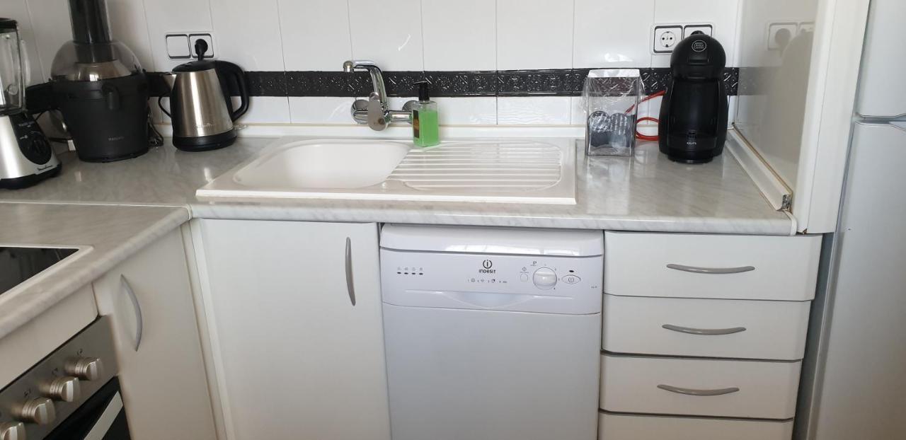 Apartment Next To The Beach ปอร์ตัลส์โนส ภายนอก รูปภาพ